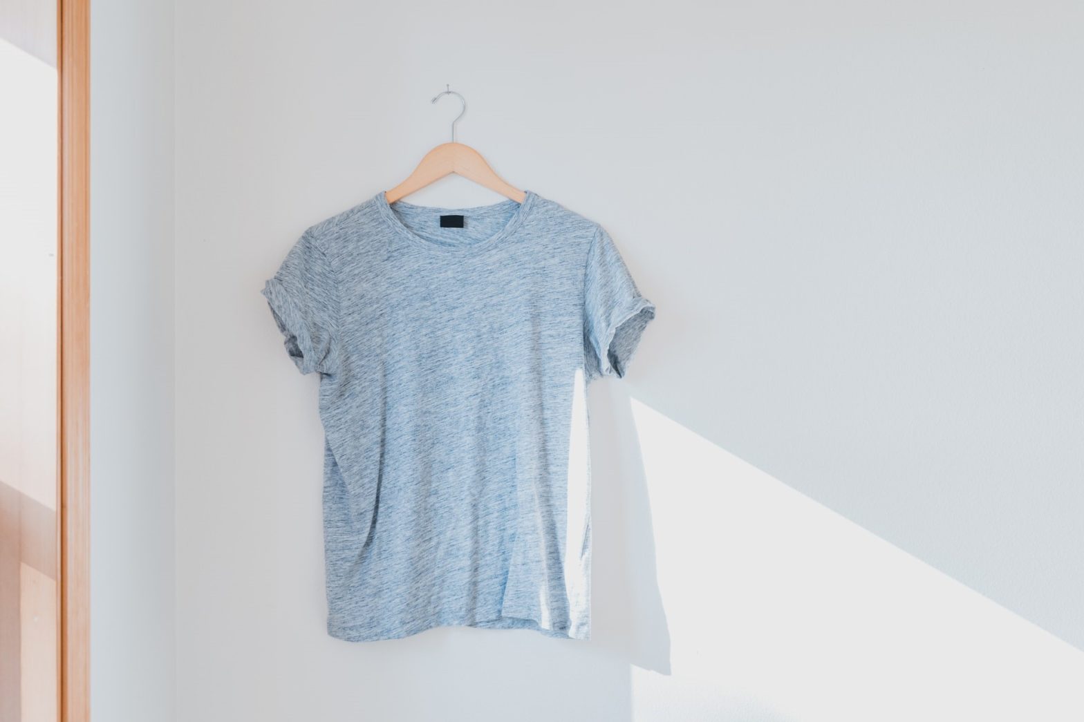 Dürfen T-Shirts in den Trockner? Was Sie beachten müssen