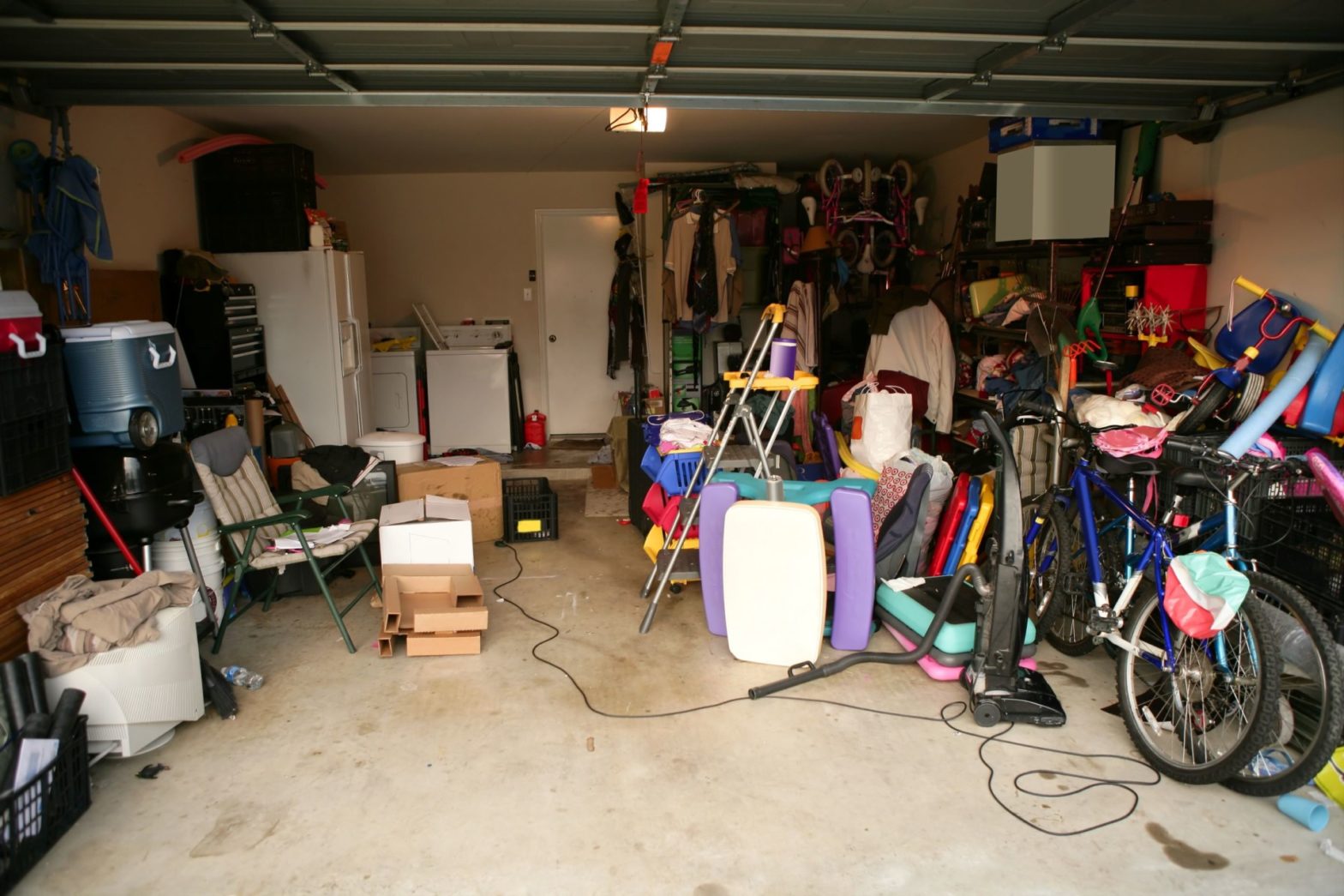 Kann man einen Kühlschrank in die Garage stellen