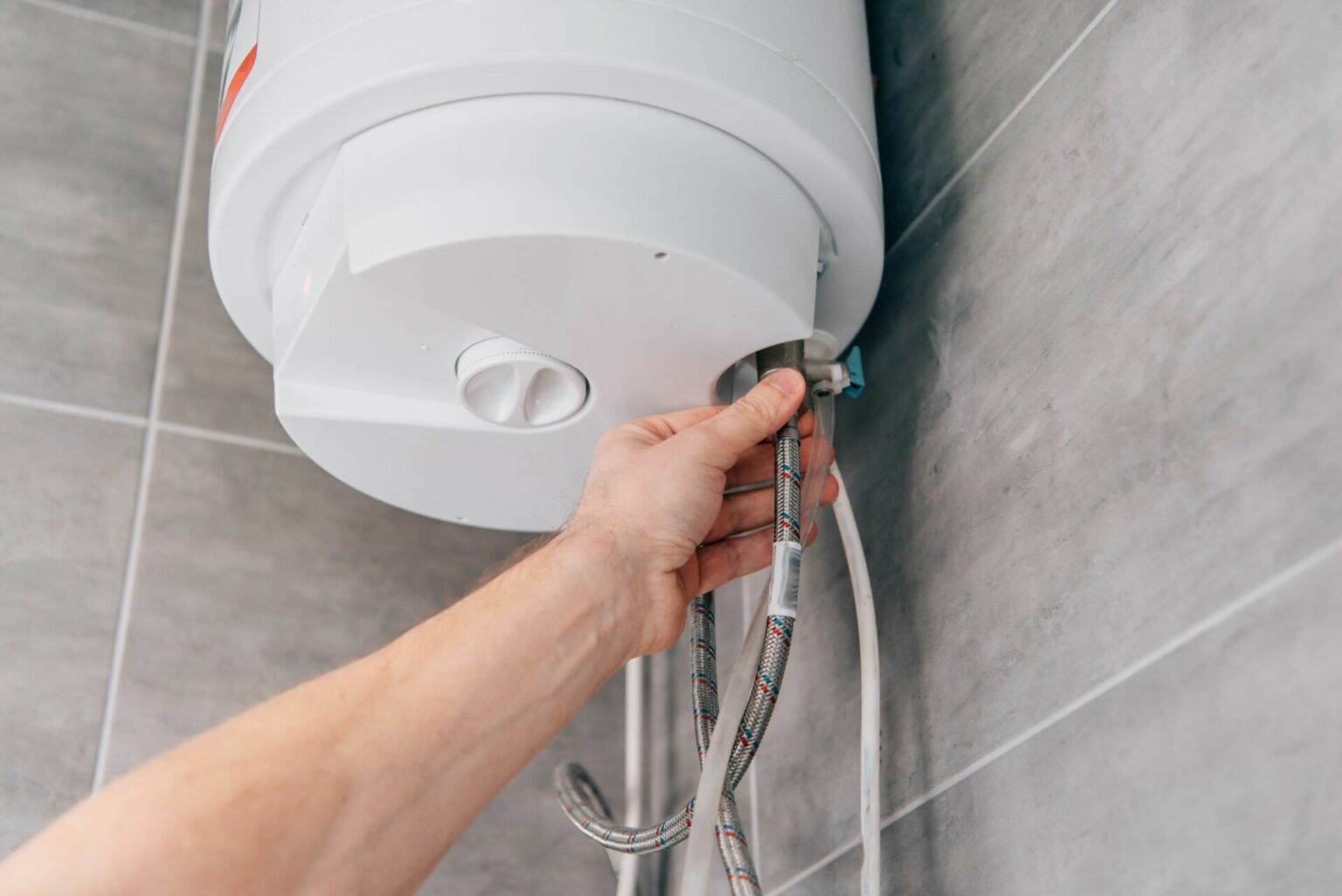 Fußbodenheizung unter der Dusche: ja oder nein? (4 Vorteile)